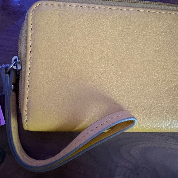 Coach Mustard Leather Wallet - Picture 7 of 8